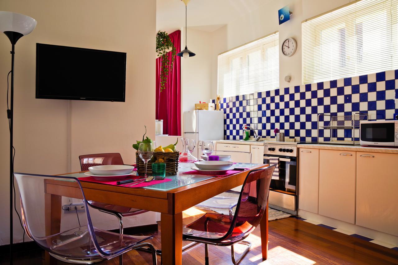 Bed And Travel Apartment Dogana Regia 15 Salerno Exterior foto