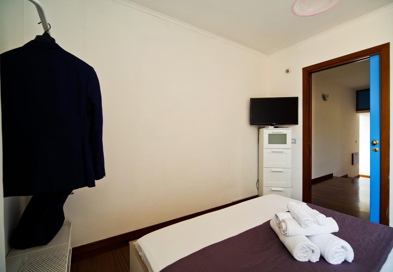 Bed And Travel Apartment Dogana Regia 15 Salerno Exterior foto